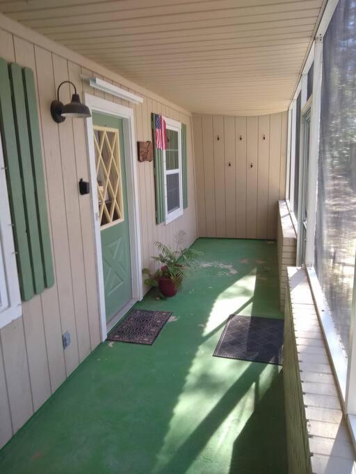Huck'S Hideaway Near The Santa Fe River Fort White المظهر الخارجي الصورة